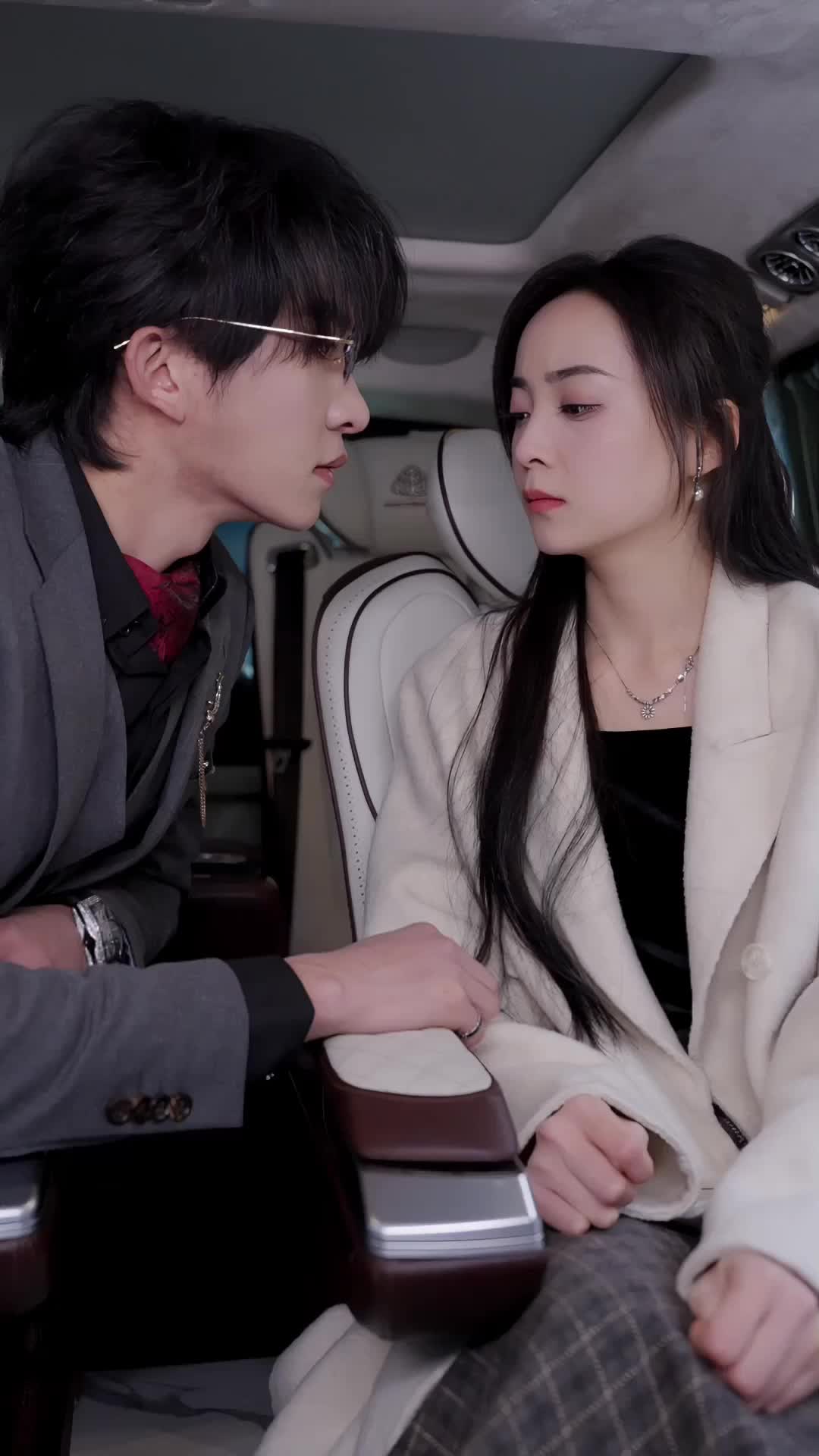 Episode 16 of Love Me, Hate Me