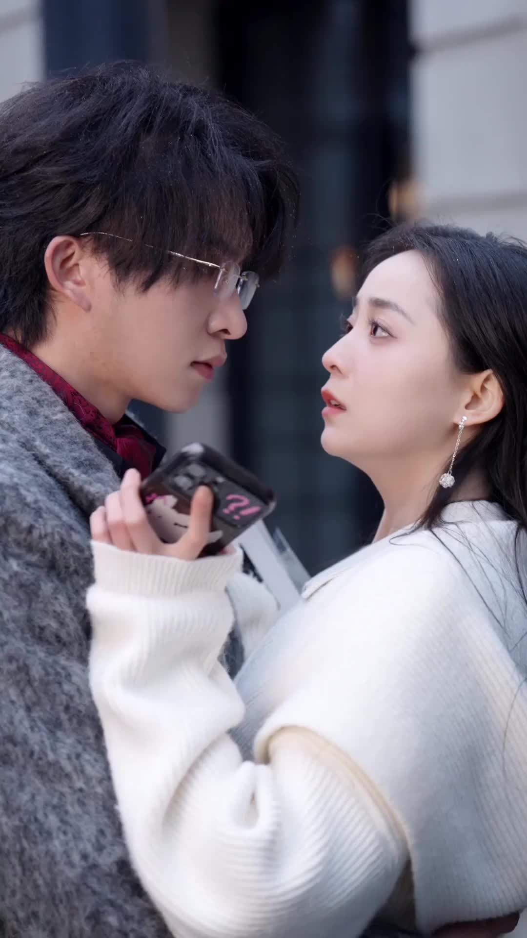 Episode 49 of Love Me, Hate Me