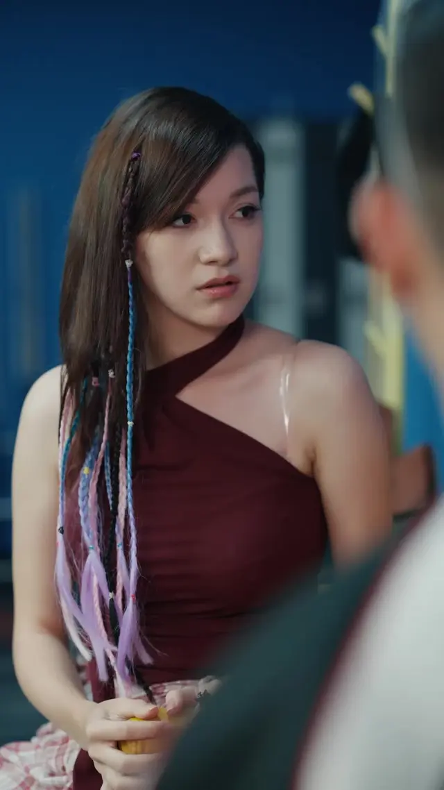 Episode 42 of Love on the Edge