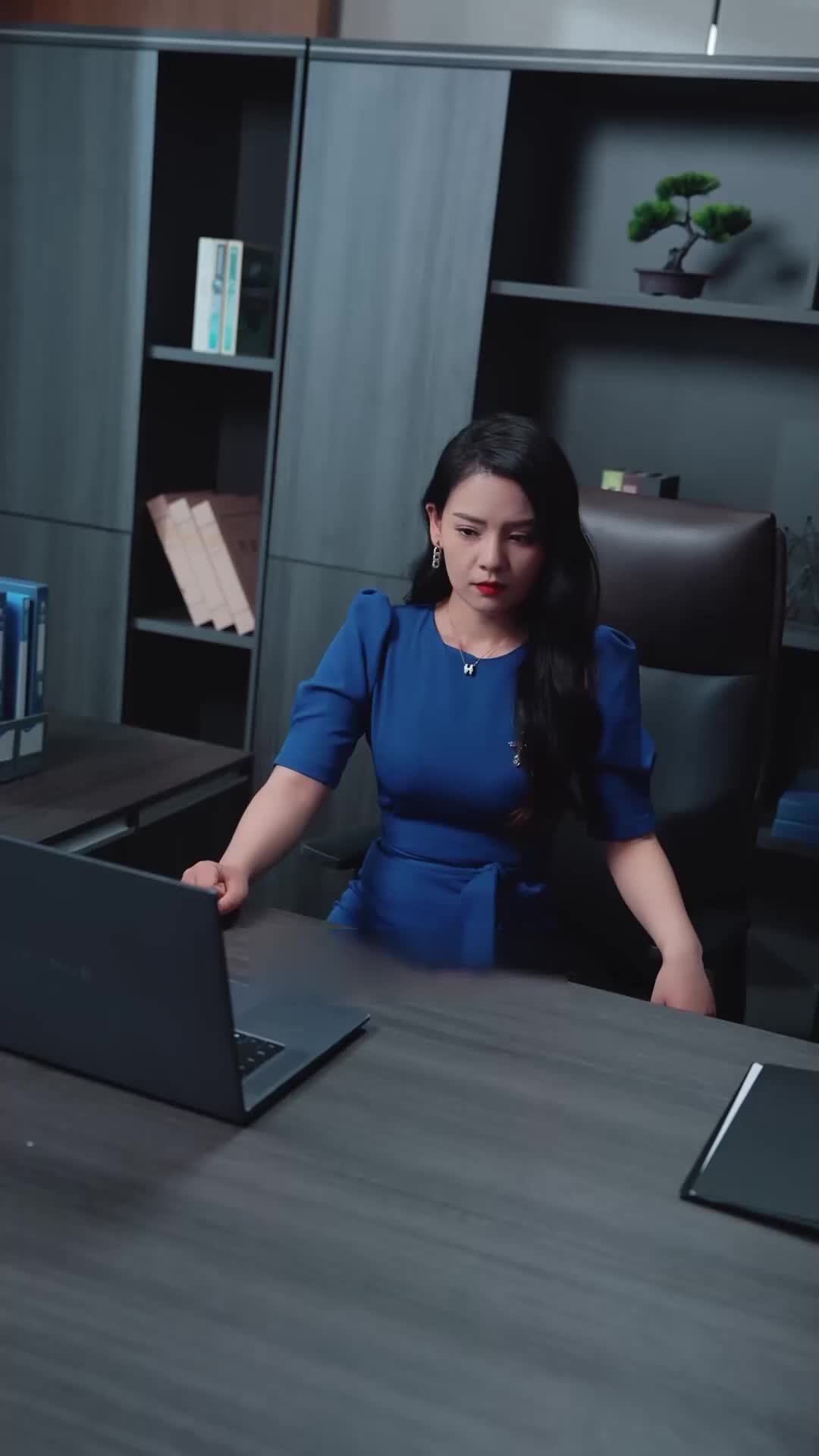 Episode 17 of Love's Redemption: Her Resounding Comeback