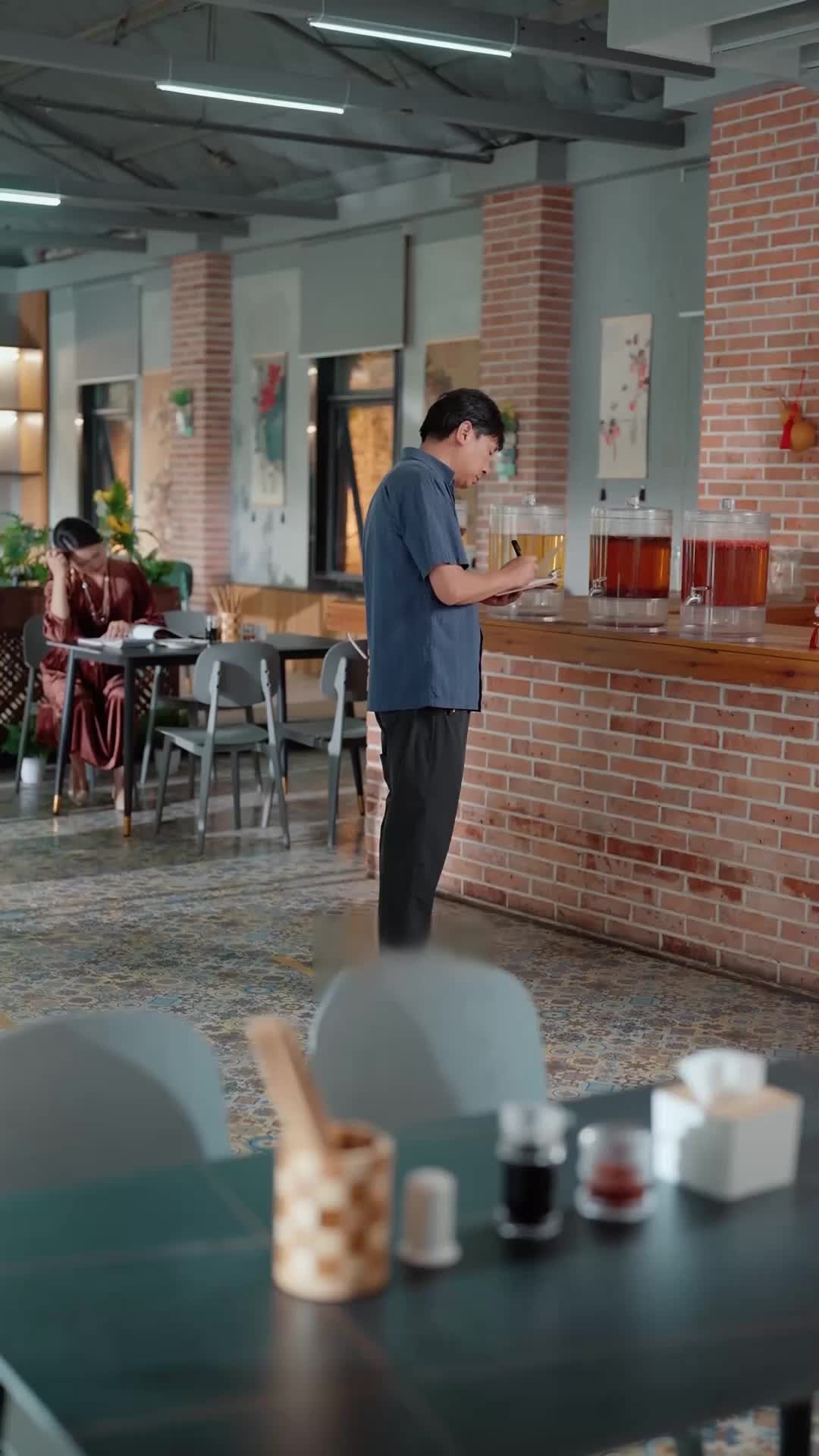 Episode 30 of Love's Redemption: Her Resounding Comeback