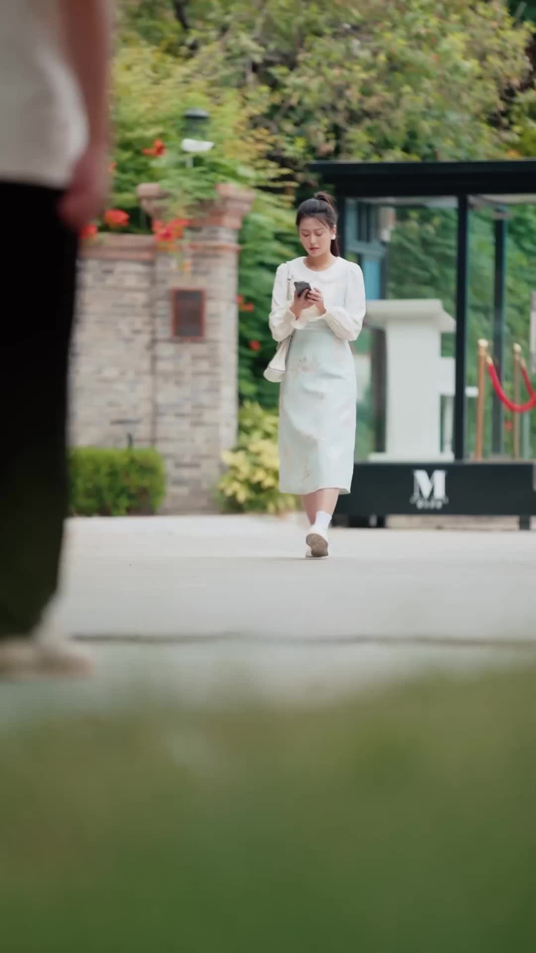 Episode 34 of Love's Redemption: Her Resounding Comeback