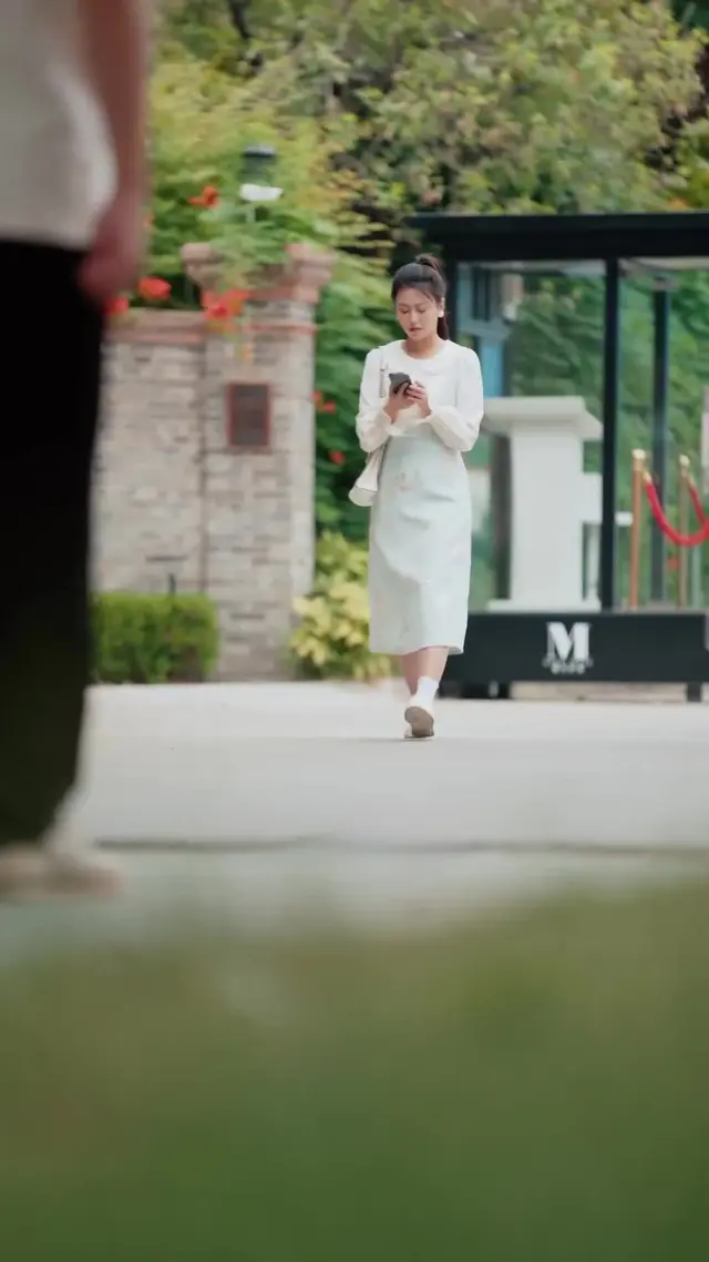 Episode 34 of Love's Redemption: Her Resounding Comeback