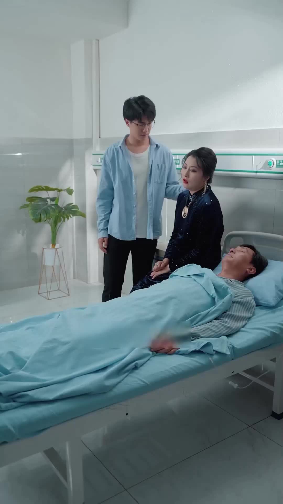 Episode 44 of Love's Redemption: Her Resounding Comeback