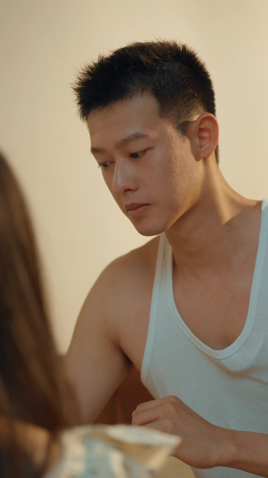 Episode 33 of Love That Defies Time