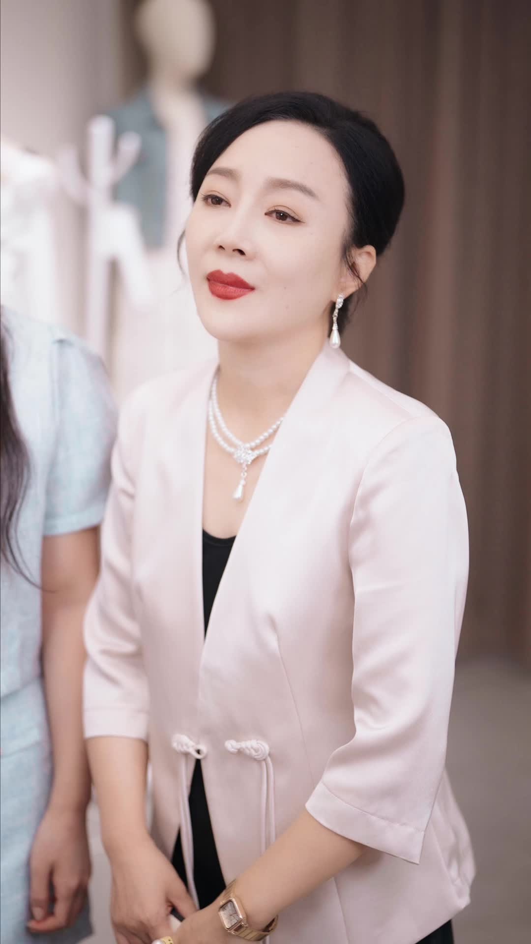 Episode 33 of Lovestruck The CEO's Surrender