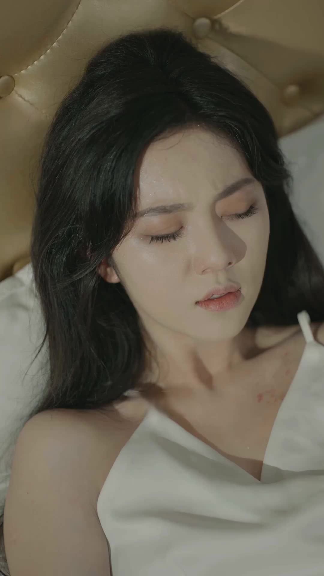 Episode 11 of Loving You Again with Memories