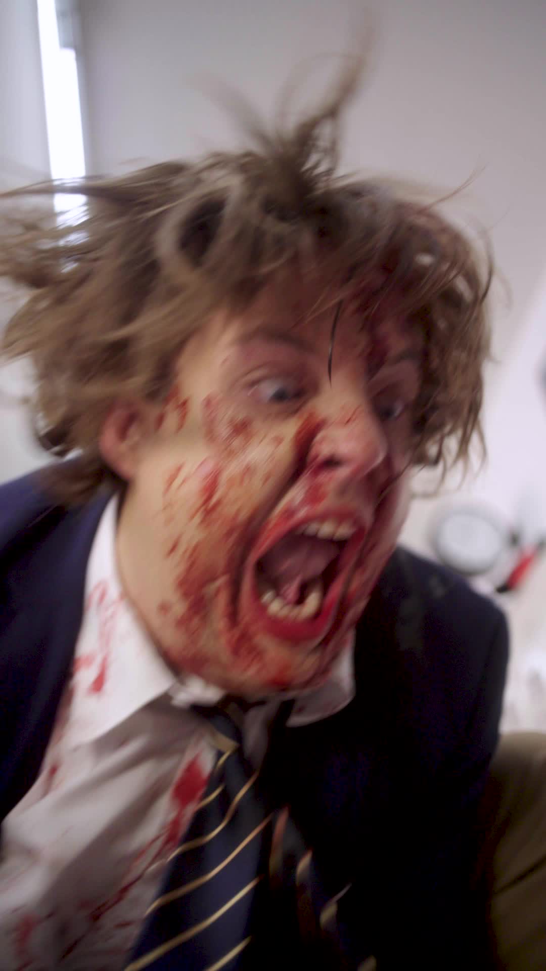 Episode 9 of Mafia Boss Takes High School