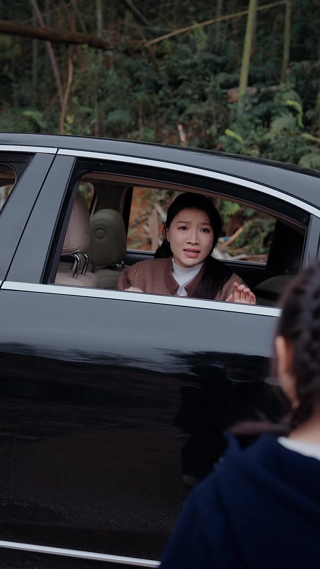 Episode 2 of Mama's Girl, Killer Mode
