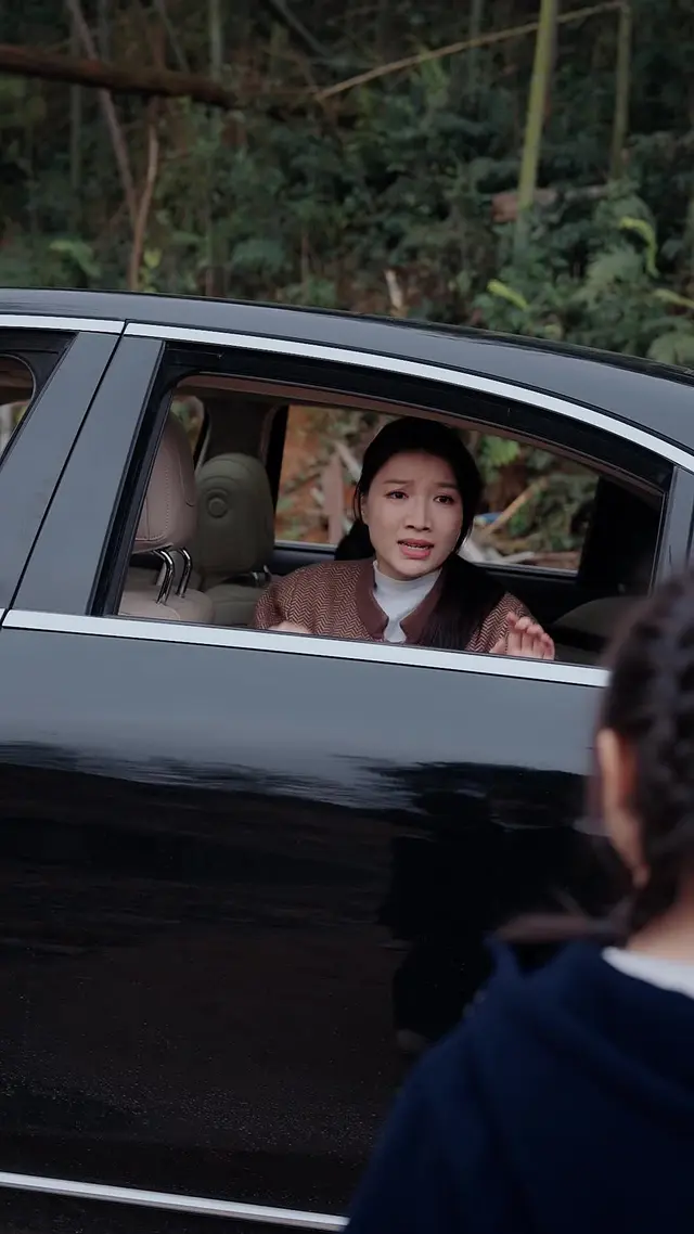 Episode 2 of Mama's Girl, Killer Mode