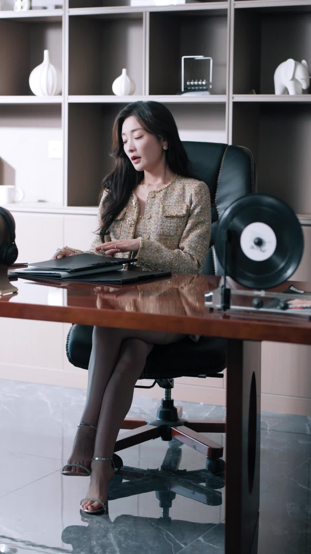 Episode 20 of Married My High School Nemesis