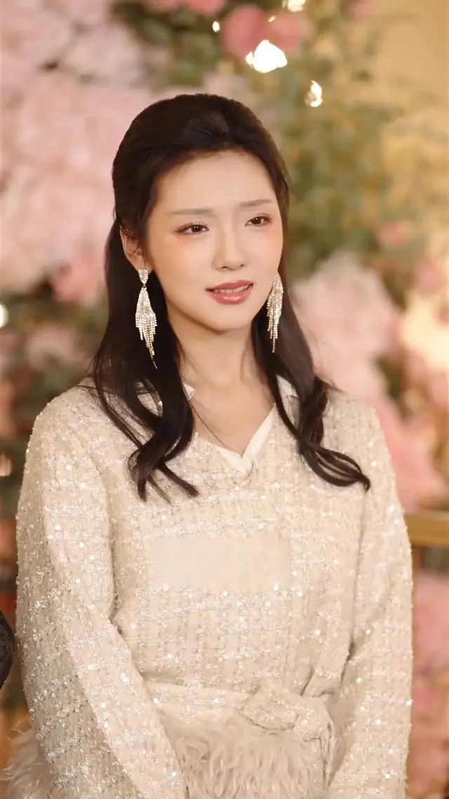 Episode 73 of Marry Ex's Boss After Divorce