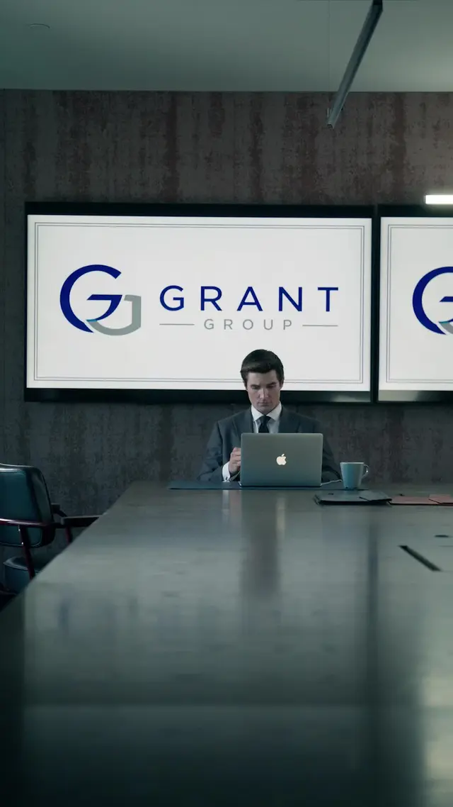 Episode 36 of Marry Me Twice, Mr. Grant