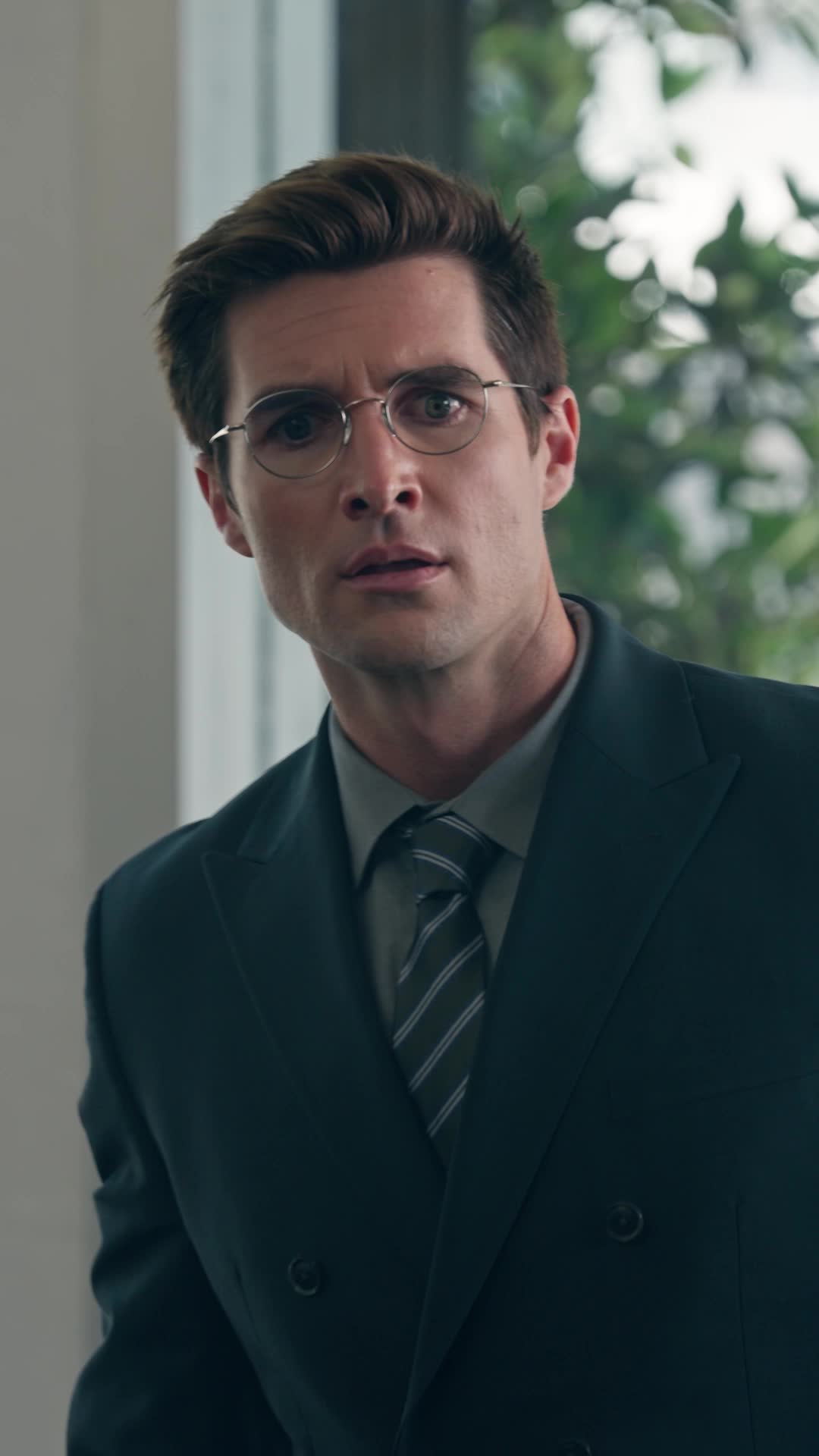 Episode 38 of Marry Me Twice, Mr. Grant