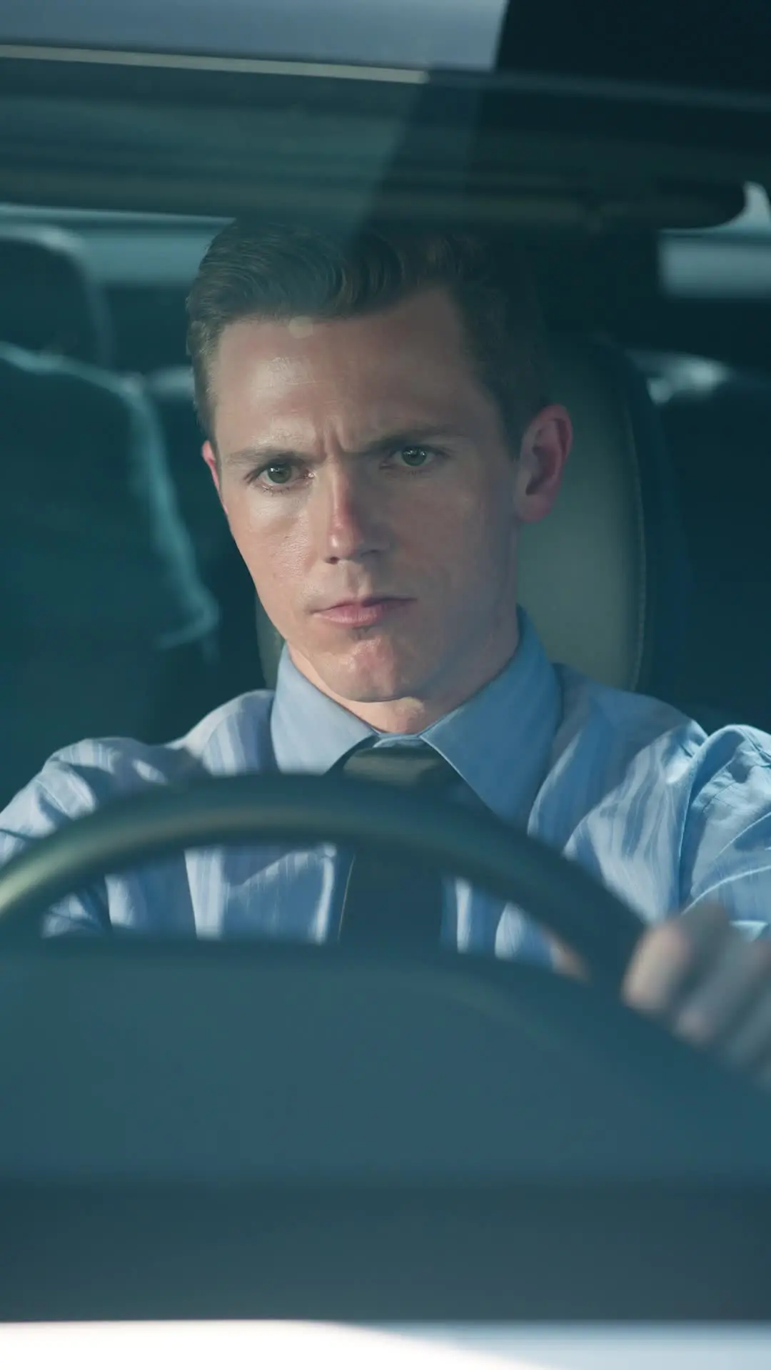 Episode 39 of Marry Me Twice, Mr. Grant