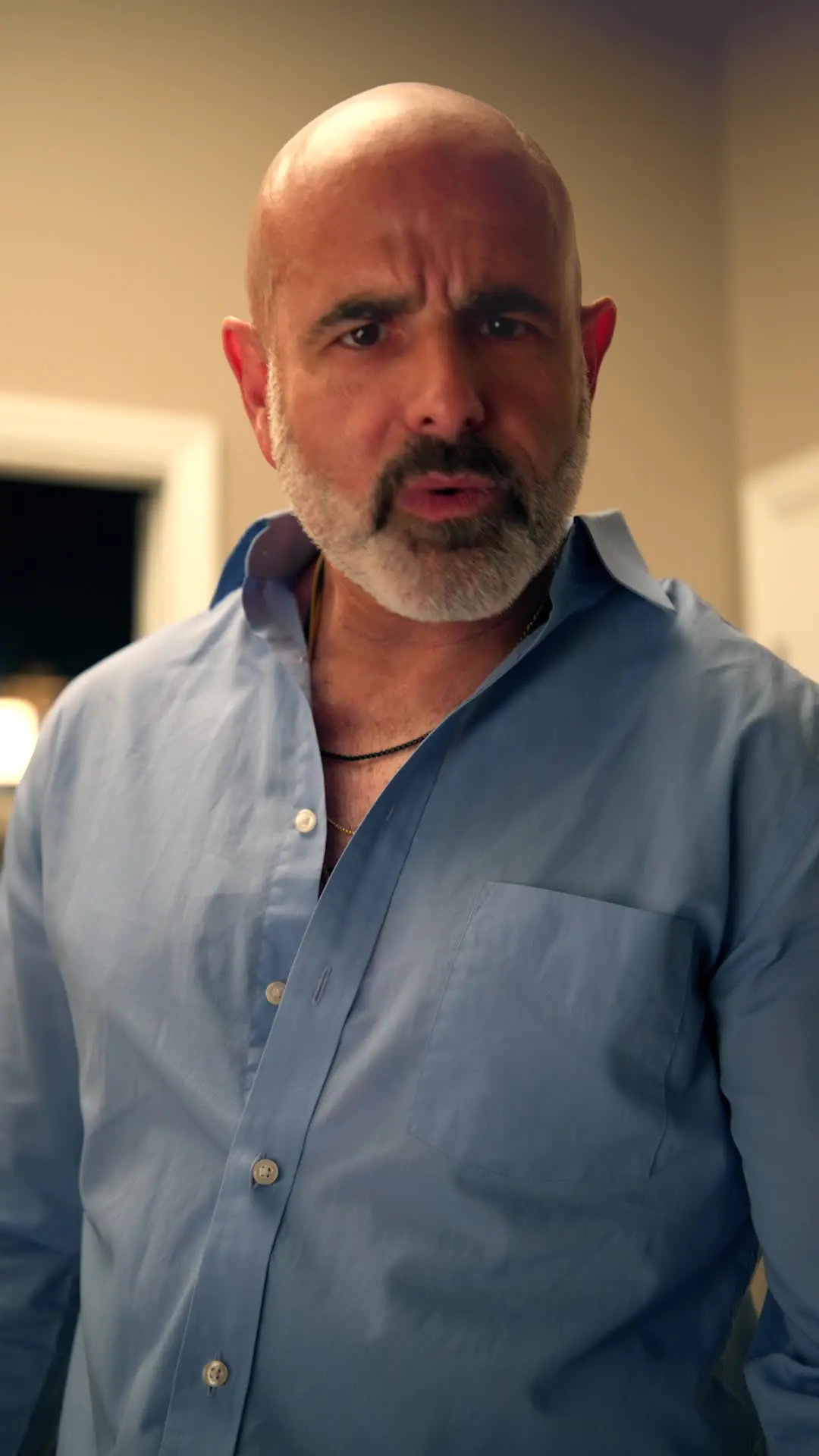 Episode 40 of Marry Me Twice, Mr. Grant