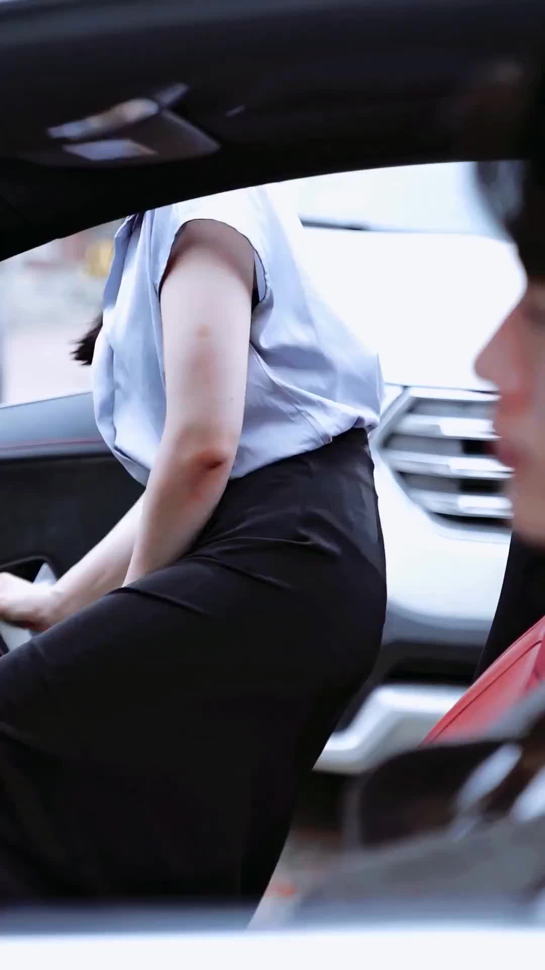 Episode 18 of Marry My Ex's Boss After Divorce