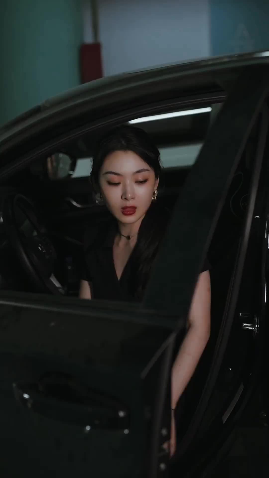 Episode 71 of Marry My Ex's Boss After Divorce