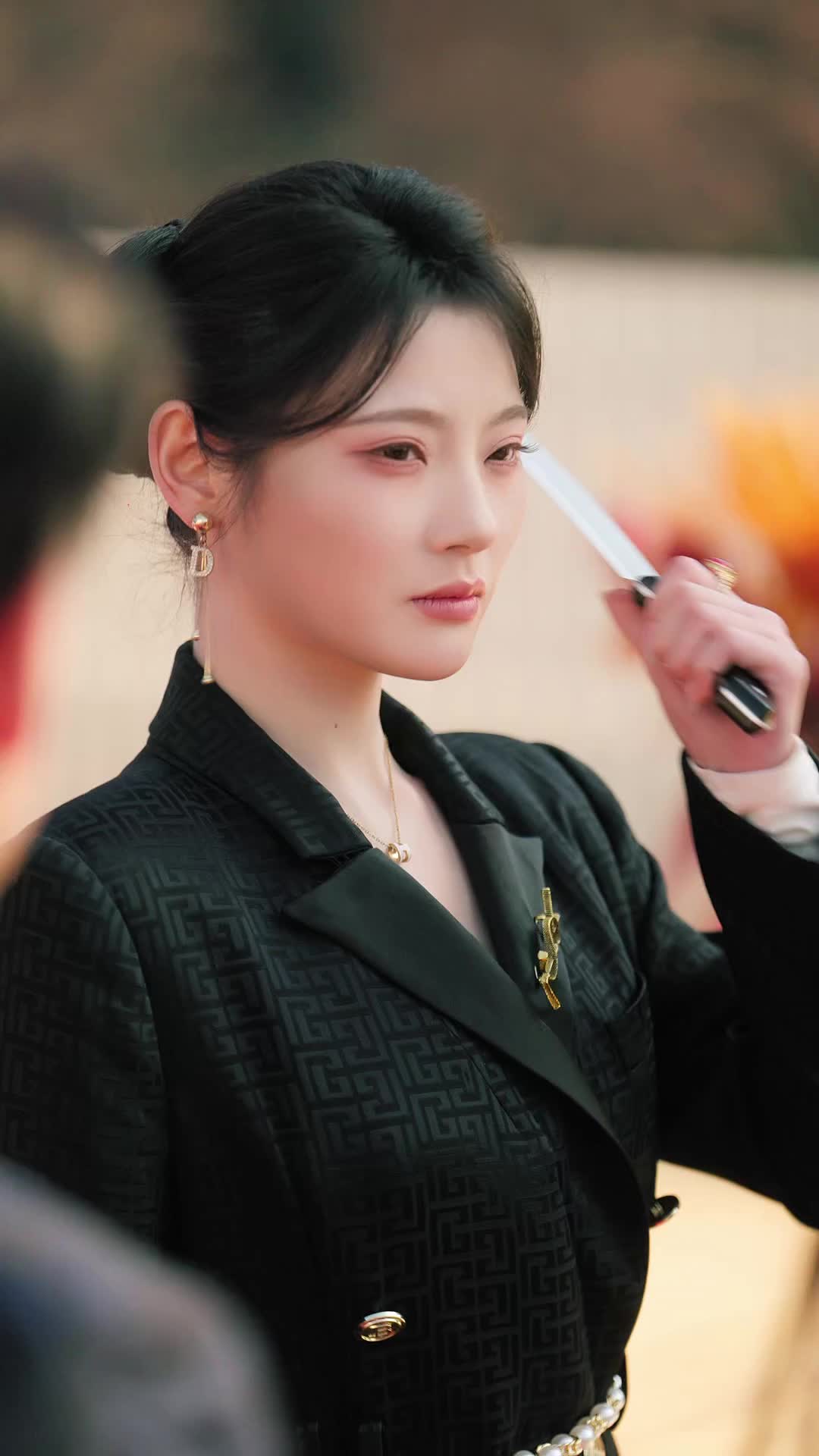 Episode 10 of Miracle Healer's Love Story with Ms. CEO