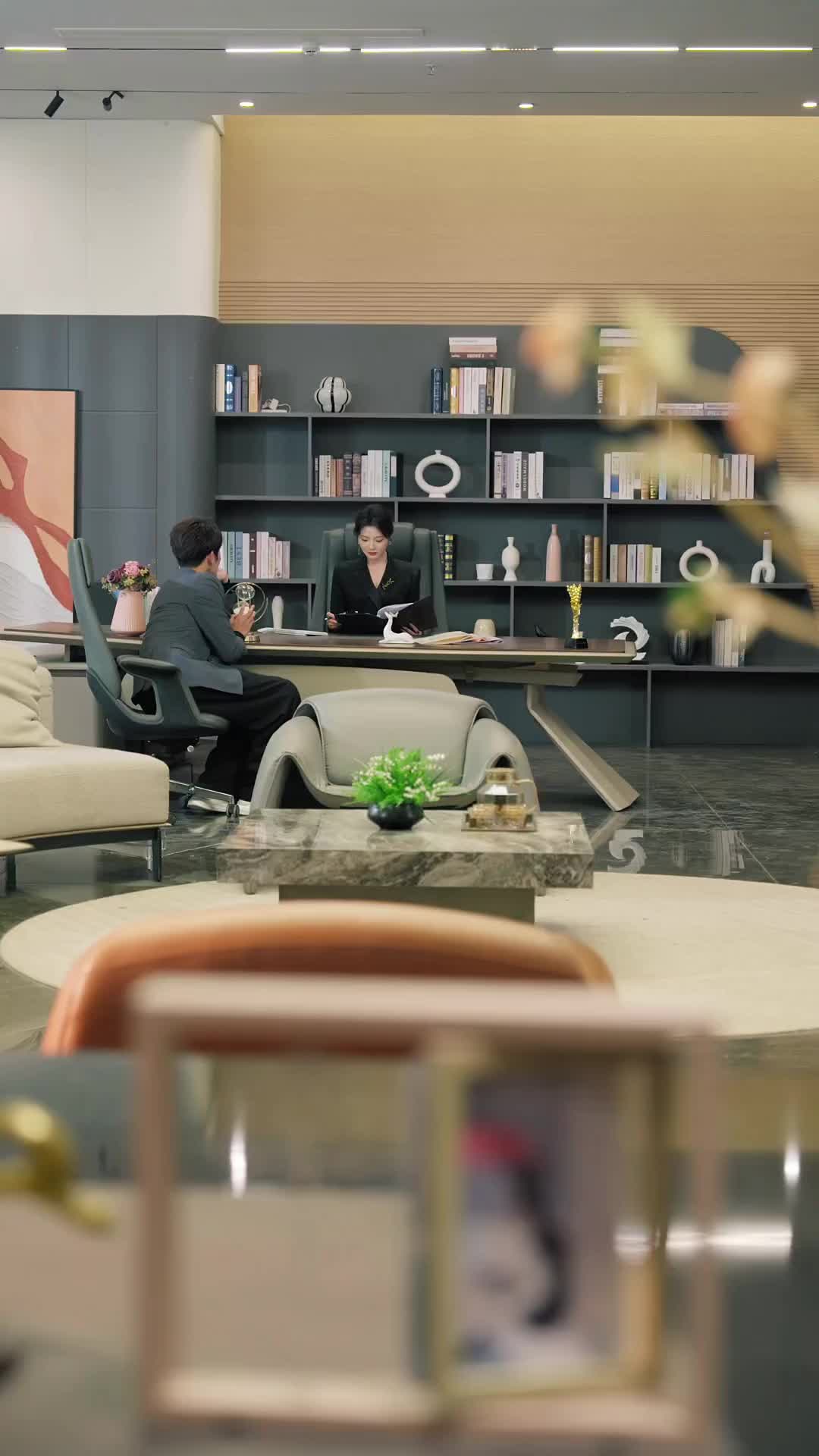 Episode 51 of Miracle Healer's Love Story with Ms. CEO