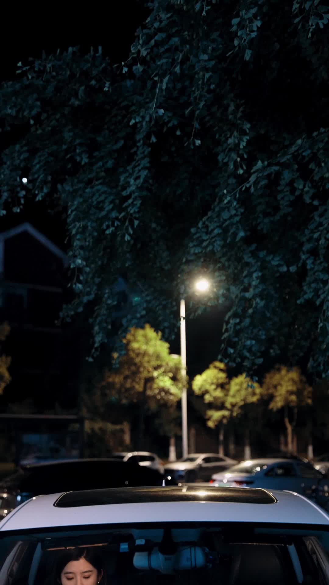 Episode 13 of Miss Secretary, You Stole His Heart