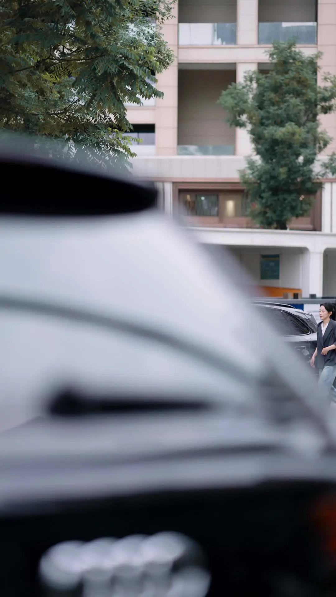 Episode 16 of Miss Secretary, You Stole His Heart