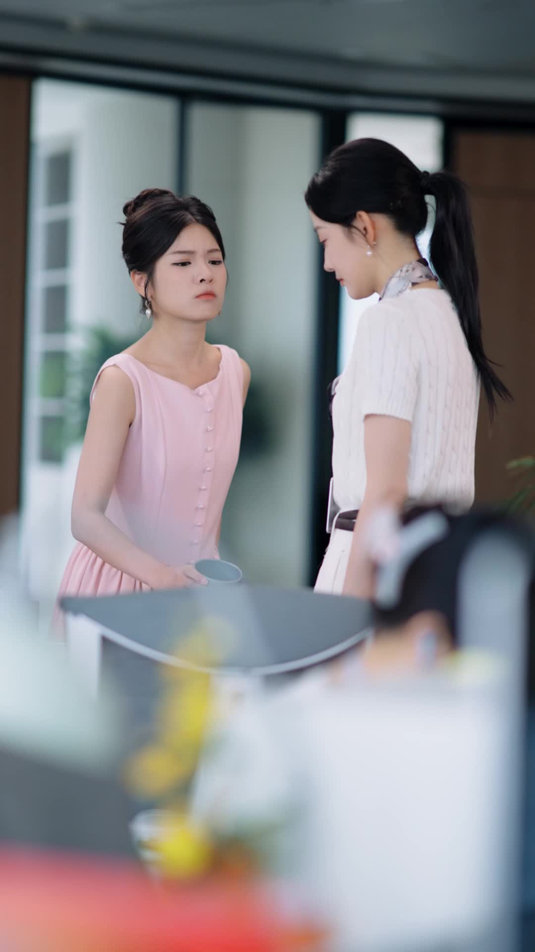 Episode 2 of Miss Secretary, You Stole His Heart