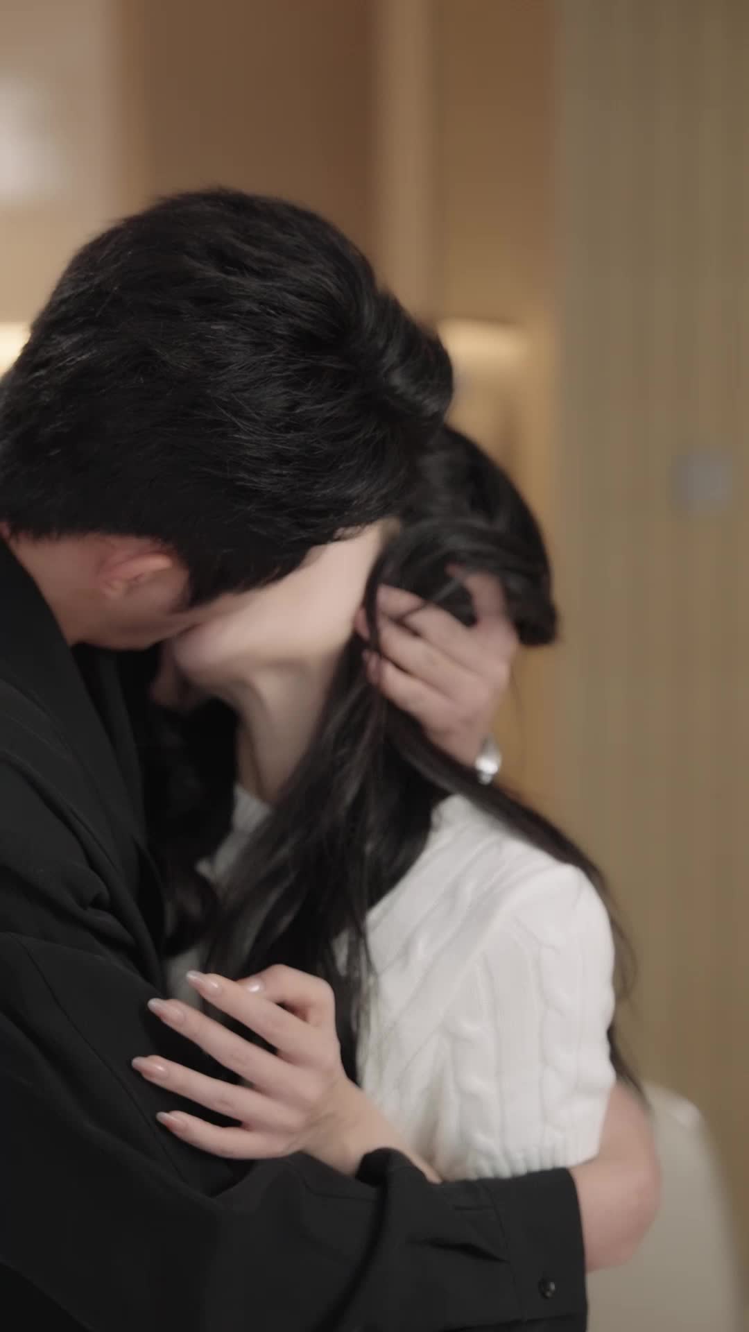 Episode 55 of Miss Secretary, You Stole His Heart