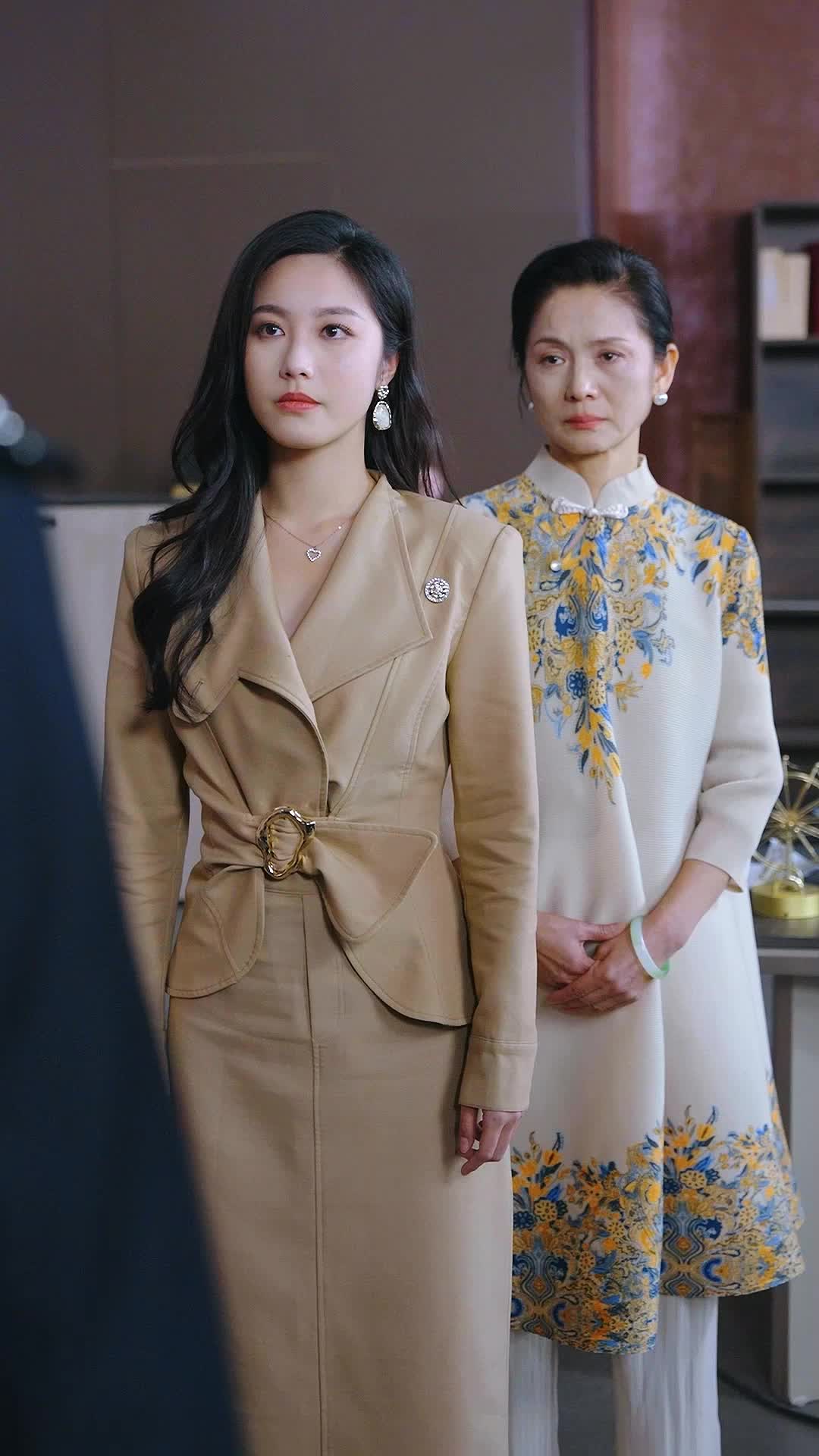 Episode 56 of Mom, Sis, I Regret Now!