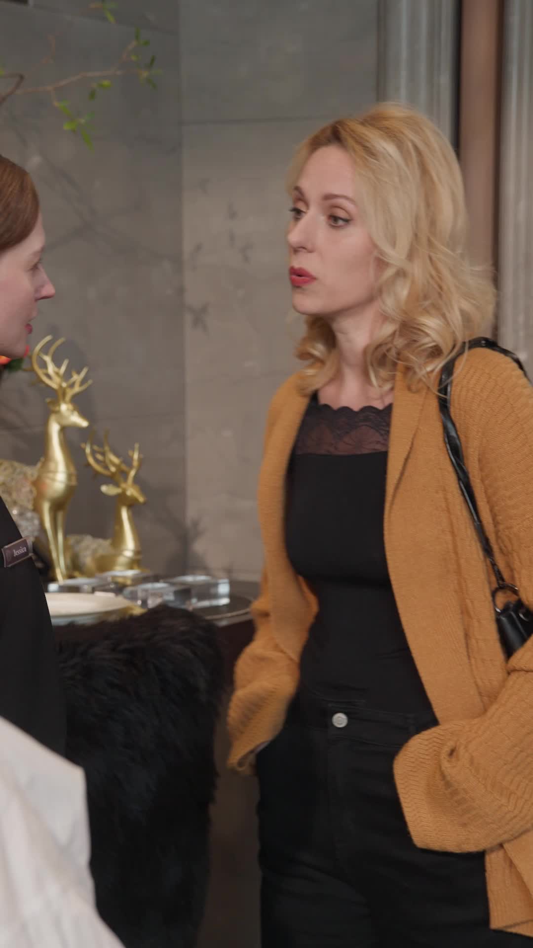 Episode 19 of Mommy by Day, CEO's Wife by Night