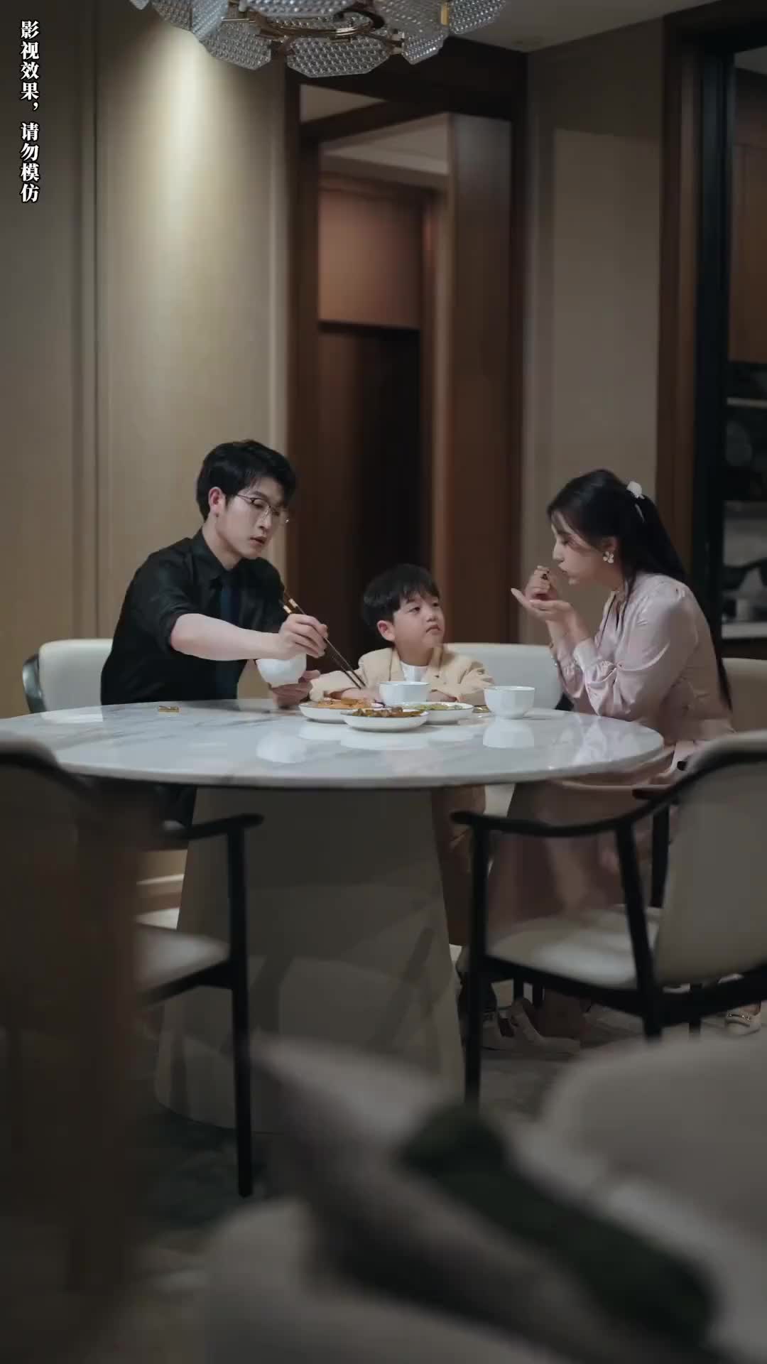 Episode 20 of Mommy, Don't Think About Escaping