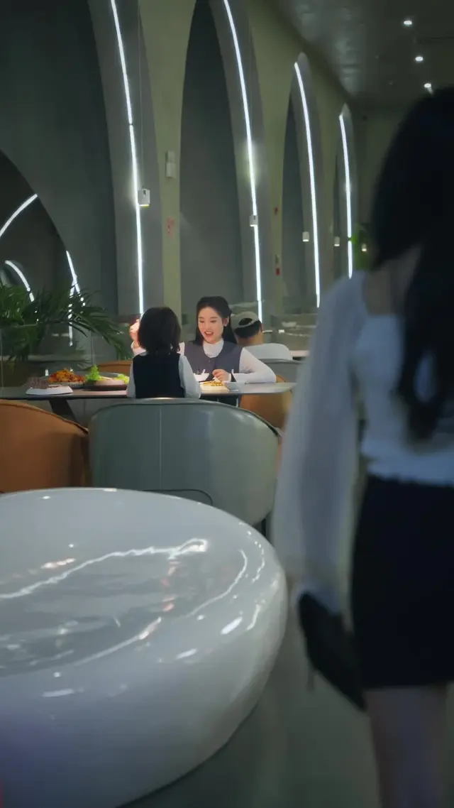 Episode 8 of Mommy, Let's Kick Out the Impostor