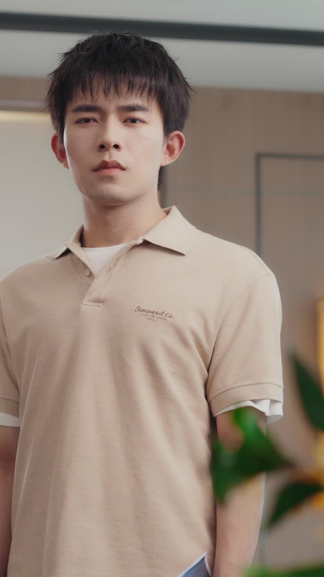 Episode 22 of Mr. & Mrs. Smith: Pretending to Be CEO‘s Penniless Lover