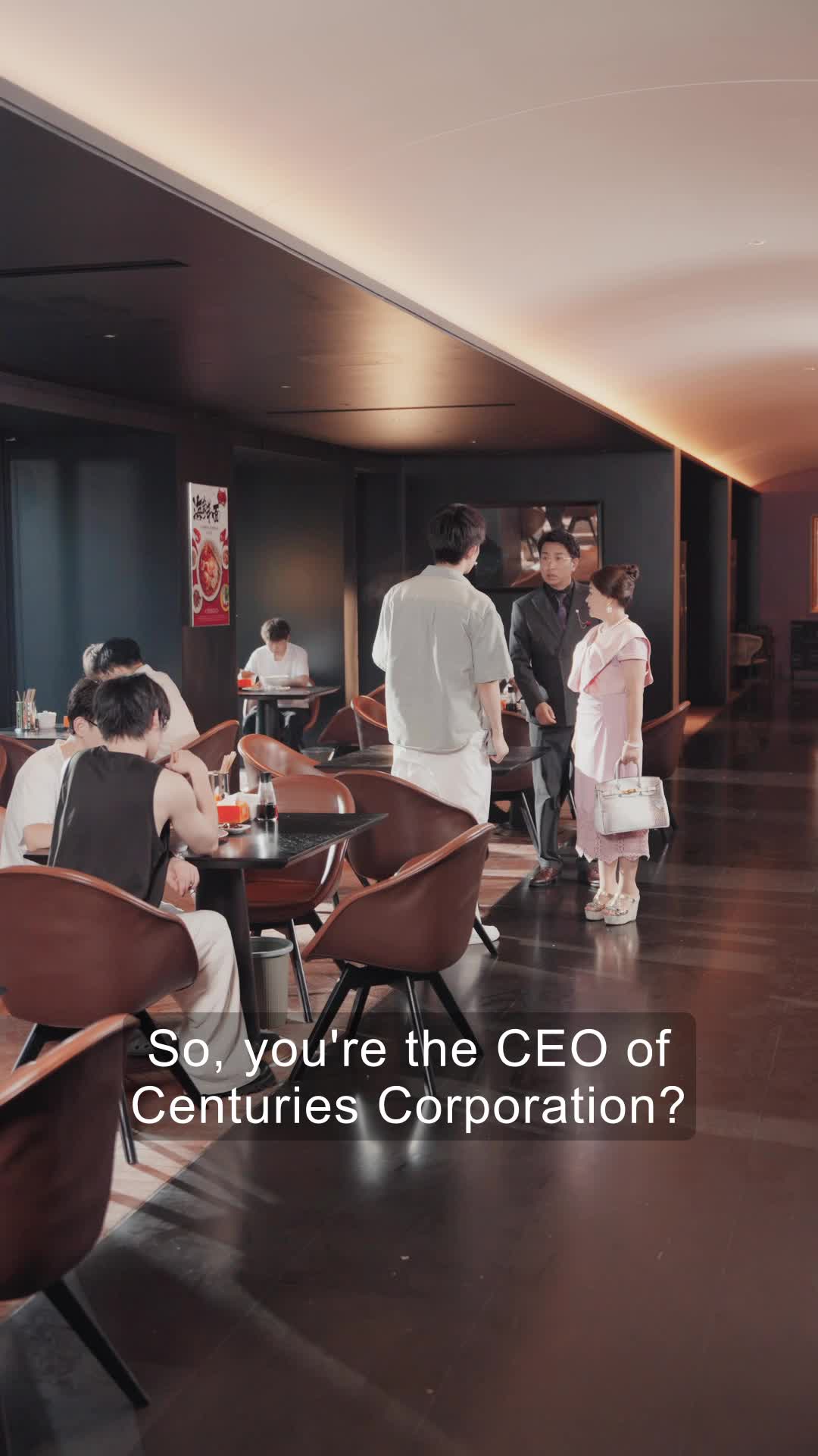 Episode 36 of Mr. & Mrs. Smith: Pretending to Be CEO‘s Penniless Lover