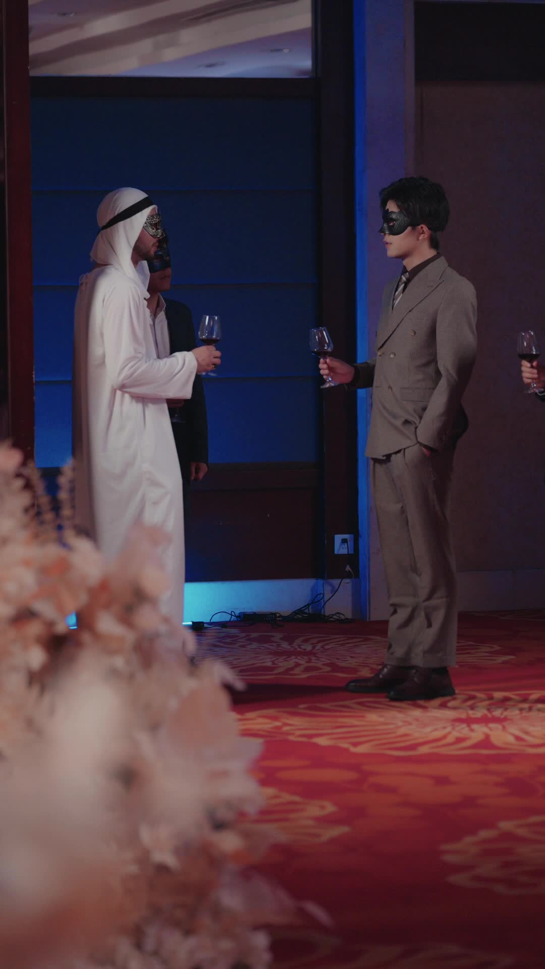 Episode 45 of Mr. & Mrs. Smith: Pretending to Be CEO‘s Penniless Lover