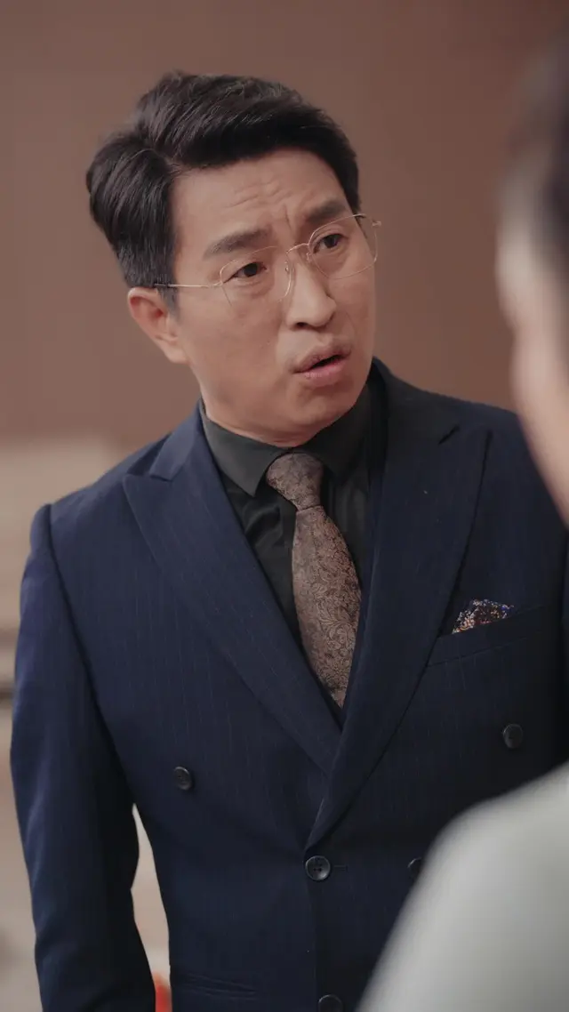 Episode 57 of Mr. & Mrs. Smith: Pretending to Be CEO‘s Penniless Lover
