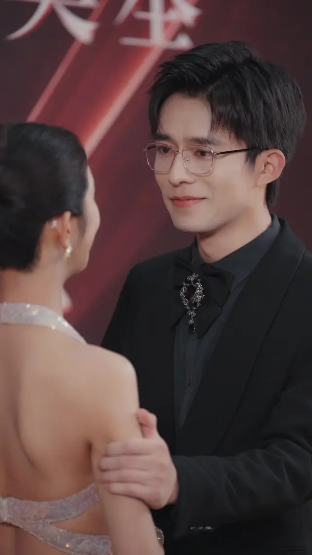 Episode 65 of Mr. & Mrs. Smith: Pretending to Be CEO‘s Penniless Lover