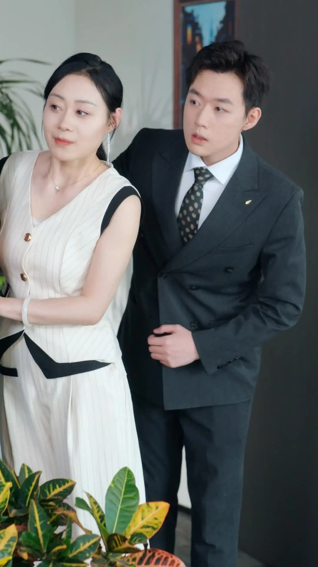 Episode 61 of Mr. Secretary, Mrs. Vance