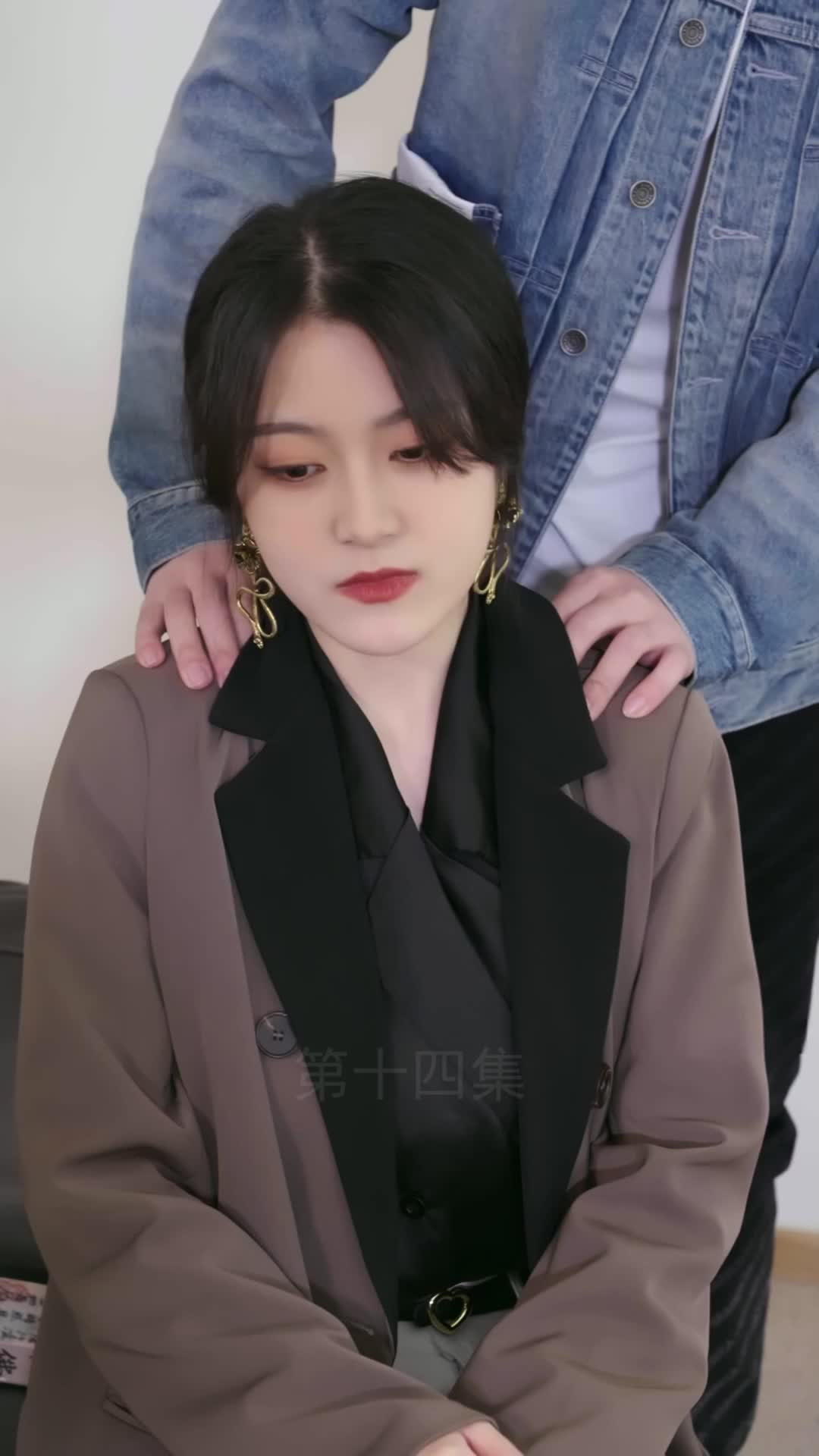 Episode 14 of Ms. CEO's Miracle Healer Boyfriend
