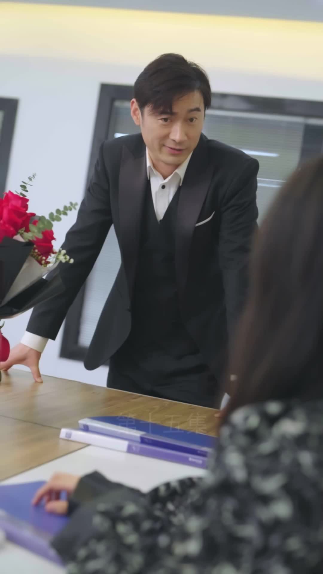 Episode 15 of Ms. CEO's Miracle Healer Boyfriend