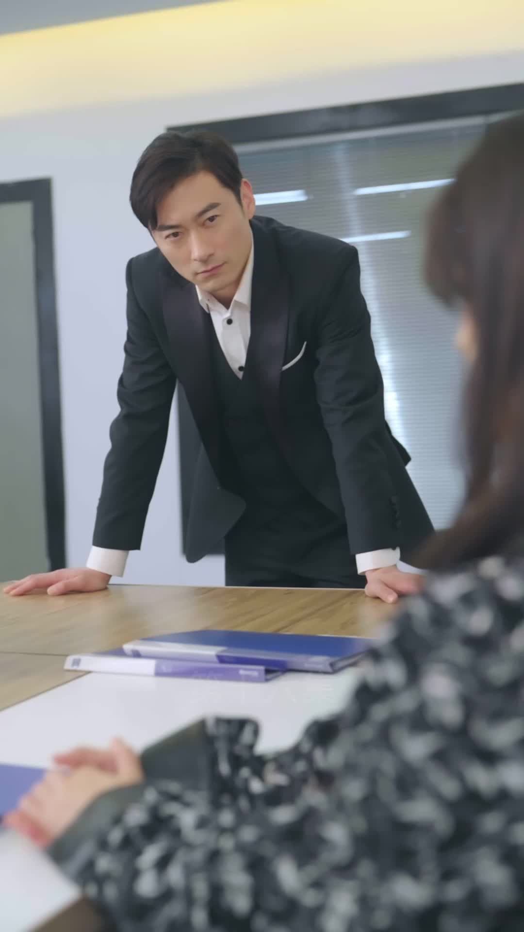 Episode 16 of Ms. CEO's Miracle Healer Boyfriend