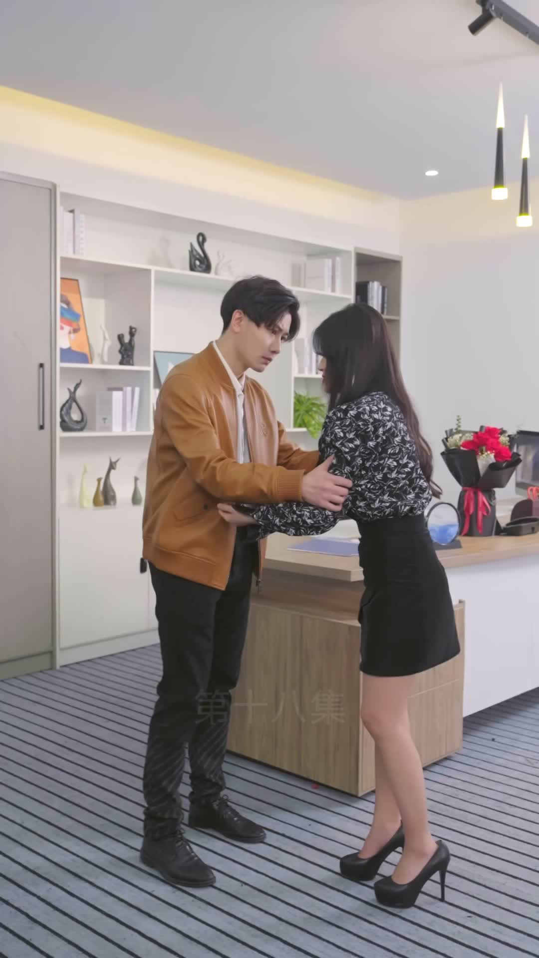 Episode 18 of Ms. CEO's Miracle Healer Boyfriend