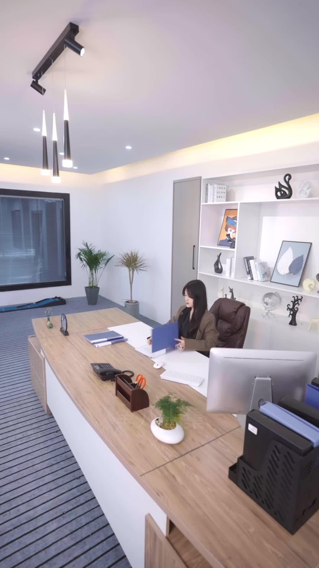 Episode 80 of Ms. CEO's Miracle Healer Boyfriend
