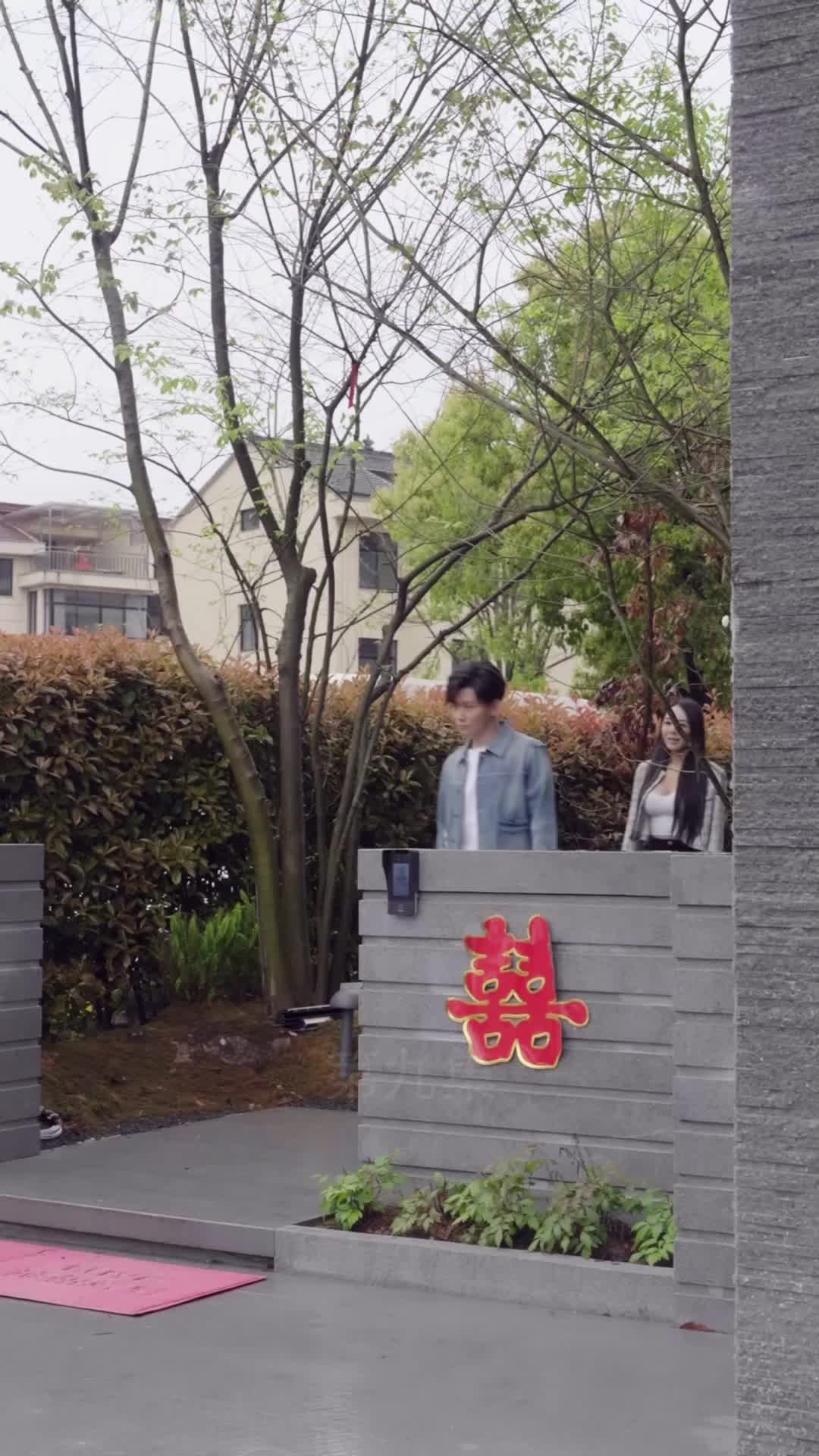 Episode 9 of Ms. CEO's Miracle Healer Boyfriend