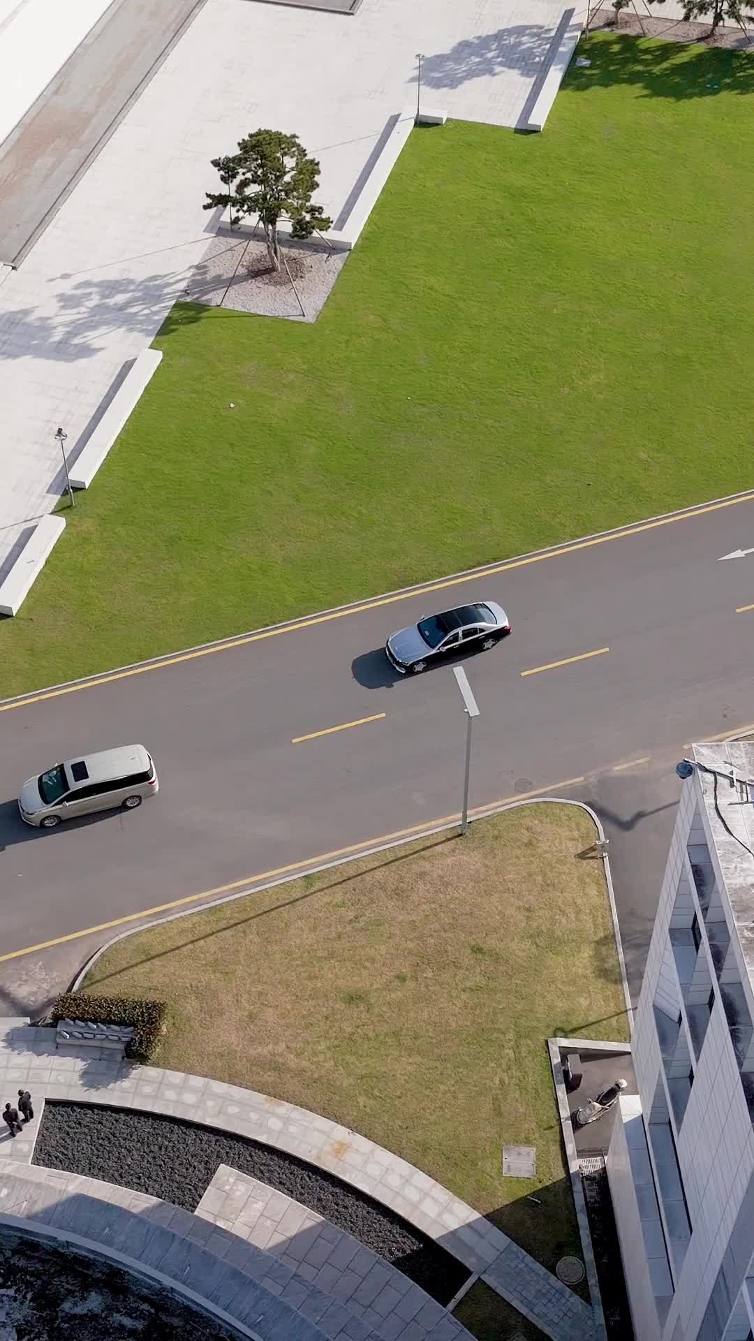 Episode 1 of My 60-Year-Old Apprentice Dad Is a Hidden Boss