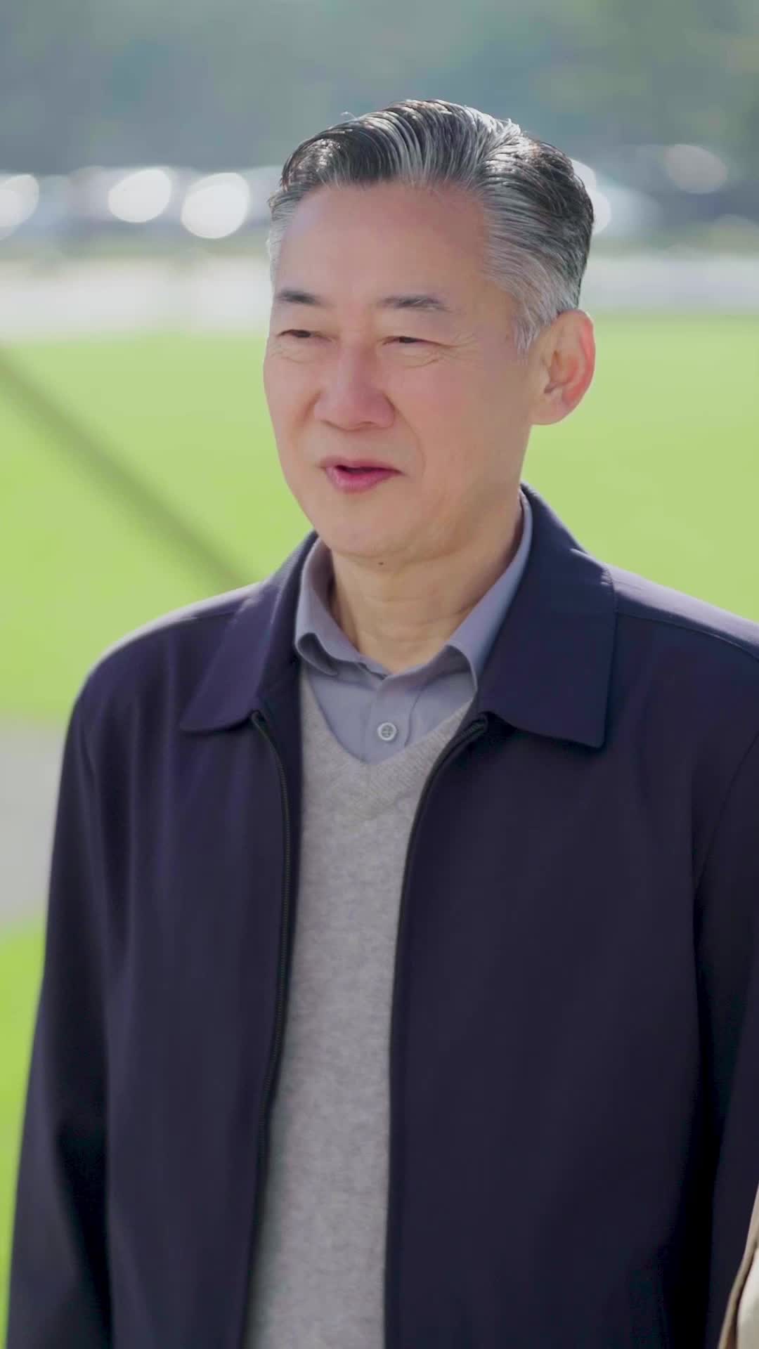 Episode 37 of My 60-Year-Old Apprentice Dad Is a Hidden Boss