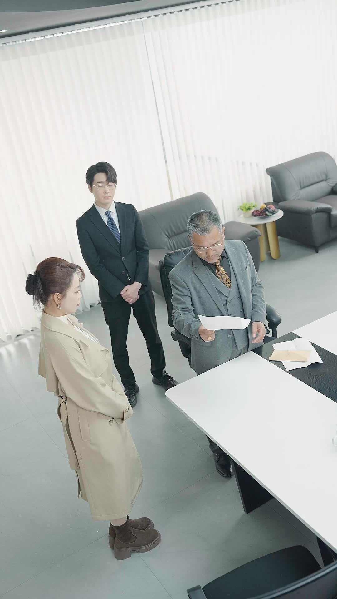 Episode 4 of My 60-Year-Old Apprentice Dad Is a Hidden Boss