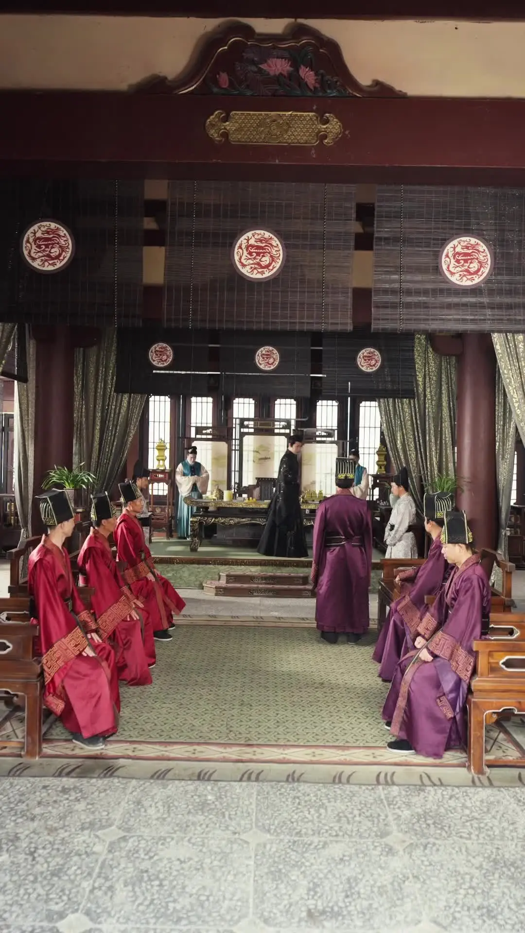 Episode 33 of My Bandit Lover is the Emperor