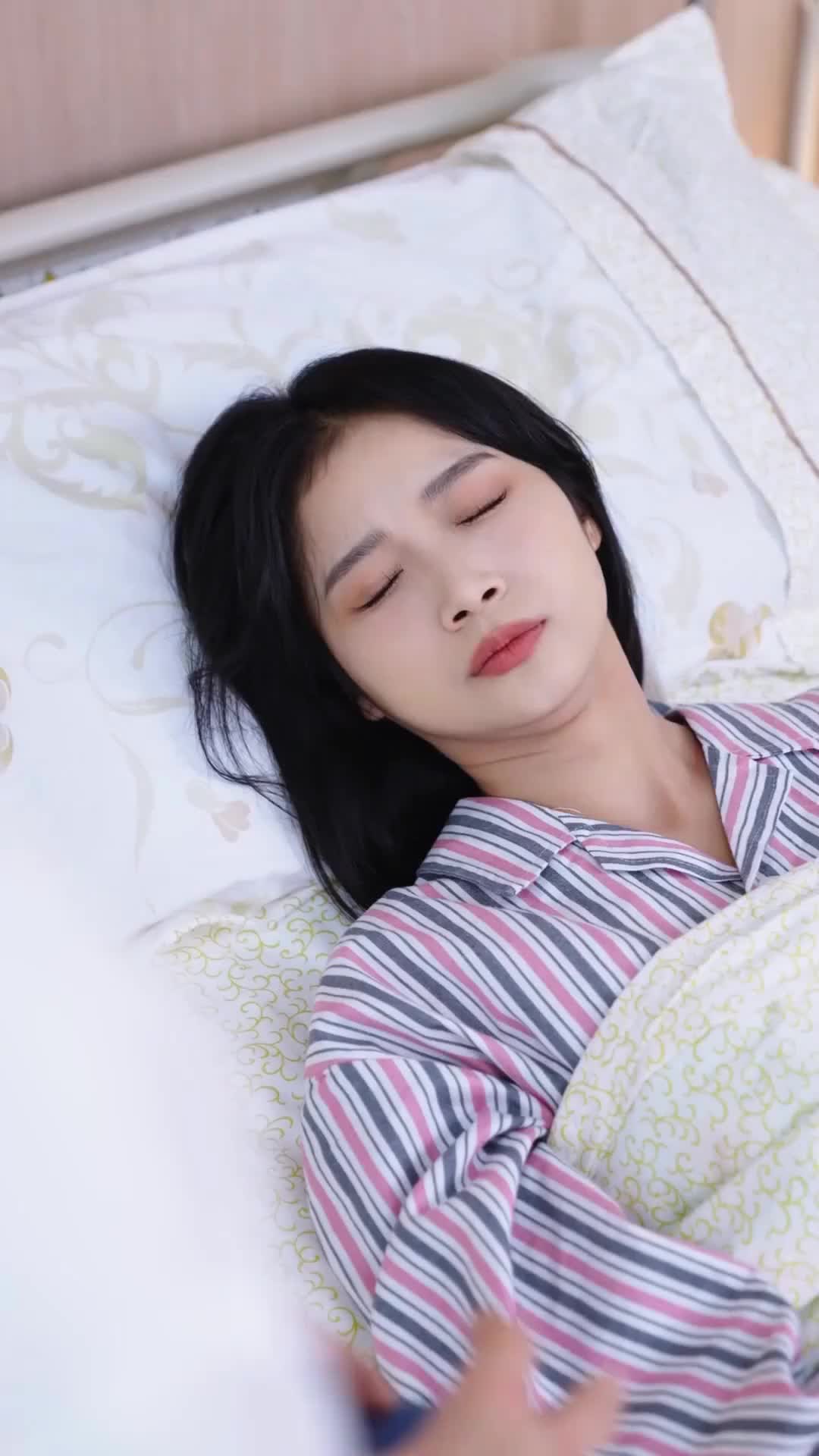 Episode 32 of My Bestie Wants My One-Night Stand CEO
