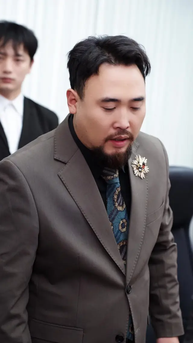 Episode 24 of My CEO Mom Married a Security Guard